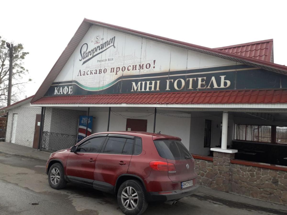 Отель Виктория Berezyna Exteriör bild